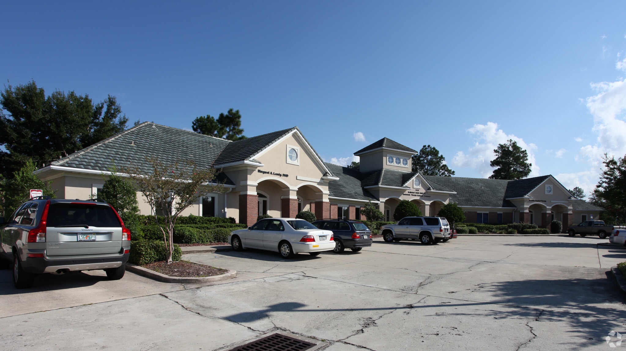 1520 Business Center Dr, Orange Park, FL for Rent