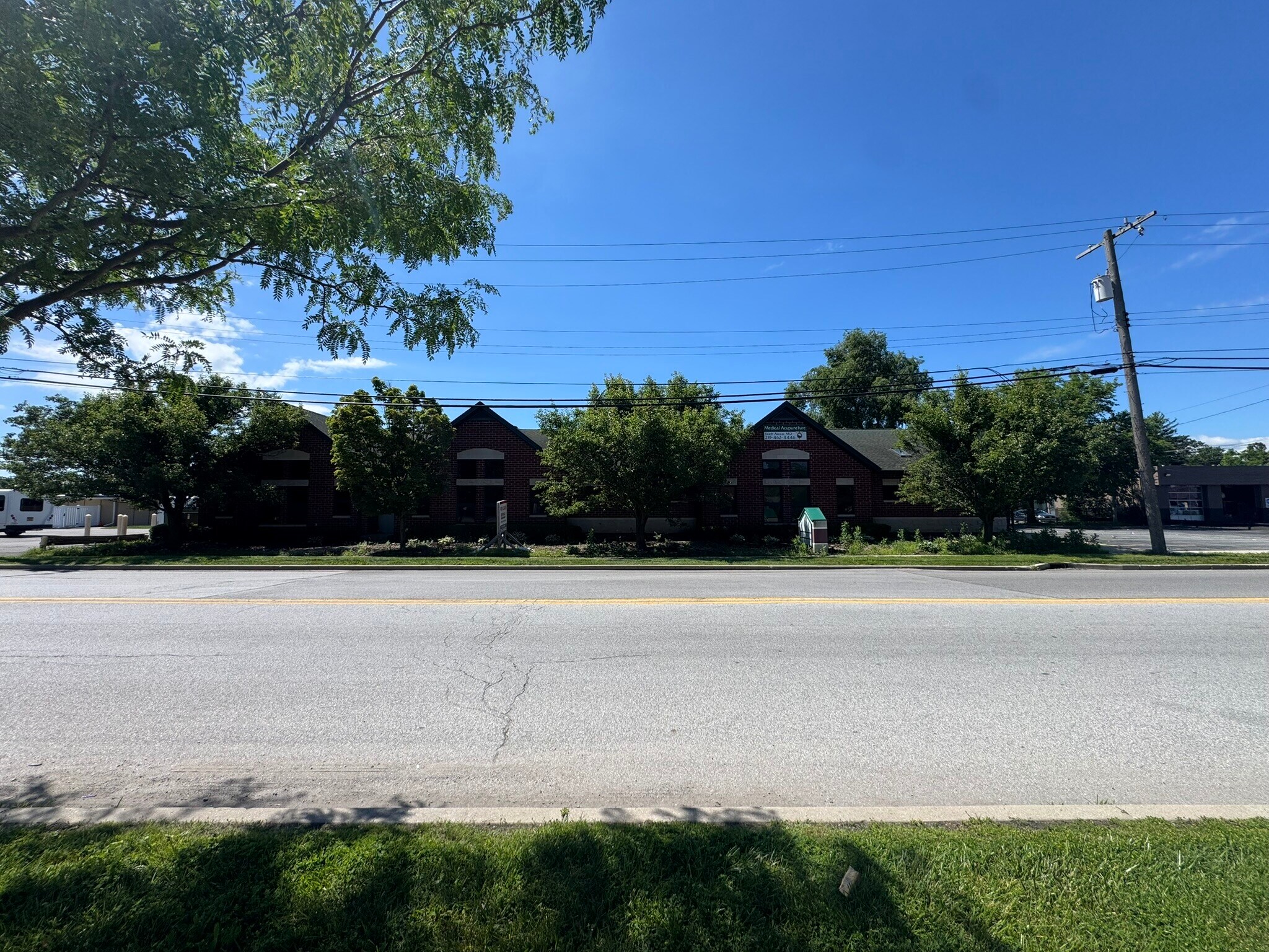 808 Lincolnway, Valparaiso, IN for Rent