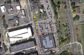 West Hartford, CT Retail - 22 Raymond Rd