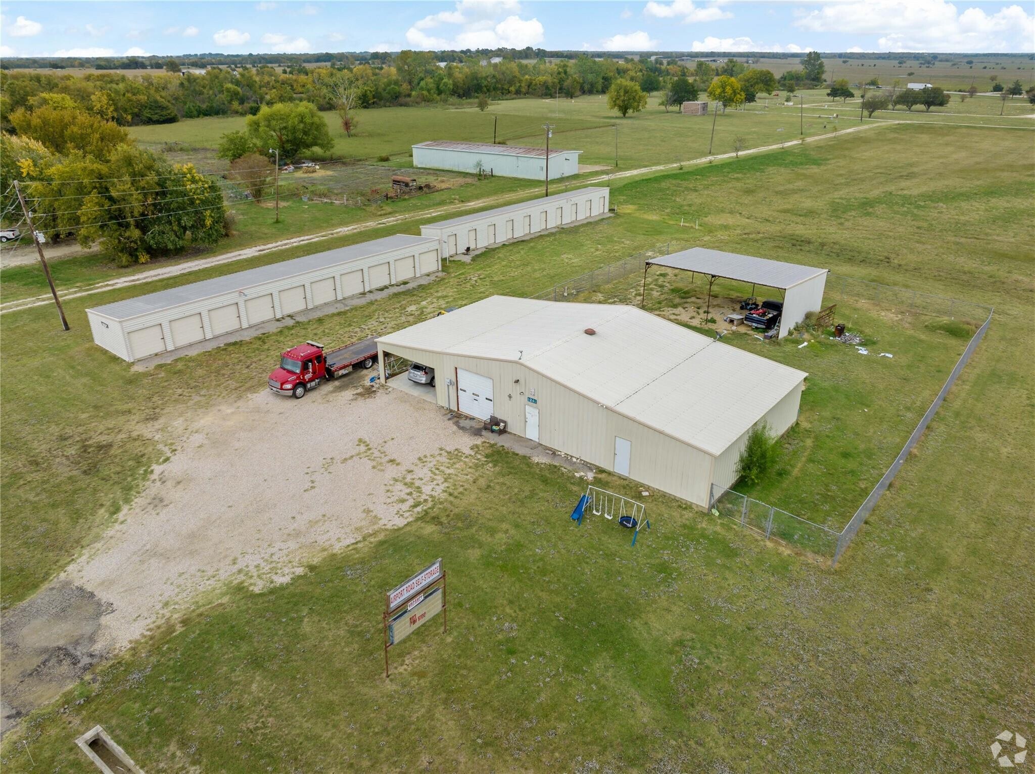 6240 Airport Rd, Paris, TX for Sale