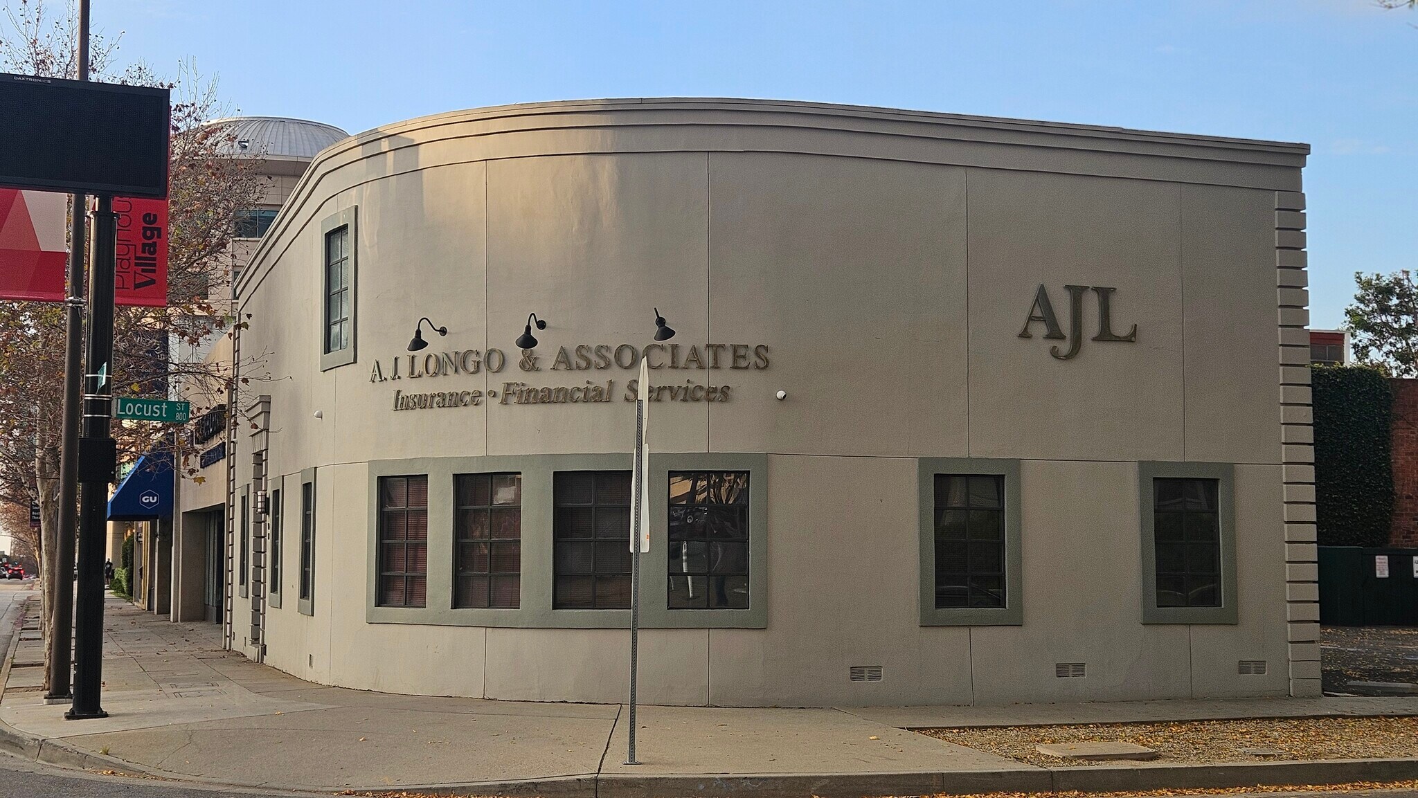 253 N Lake Ave, Pasadena, CA for Rent