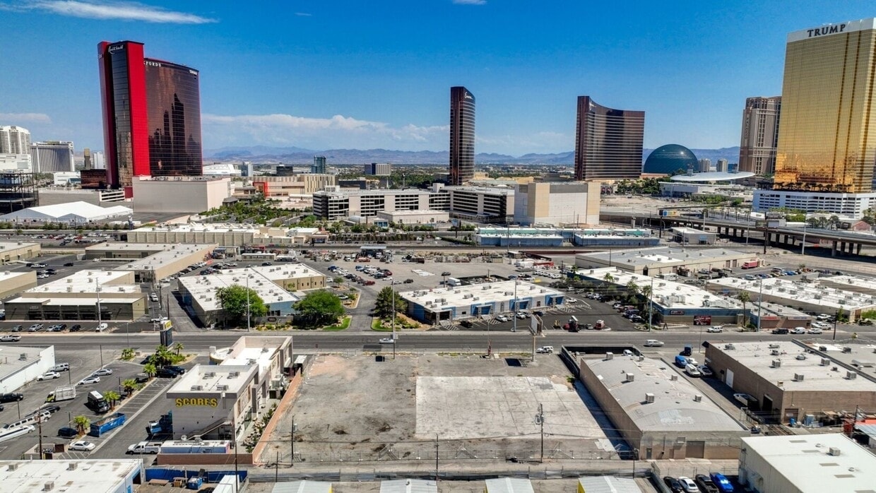 3025-3035 S Highland Dr, Las Vegas, NV for Sale