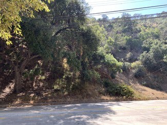 2135 Laurel Cyn Blvd  