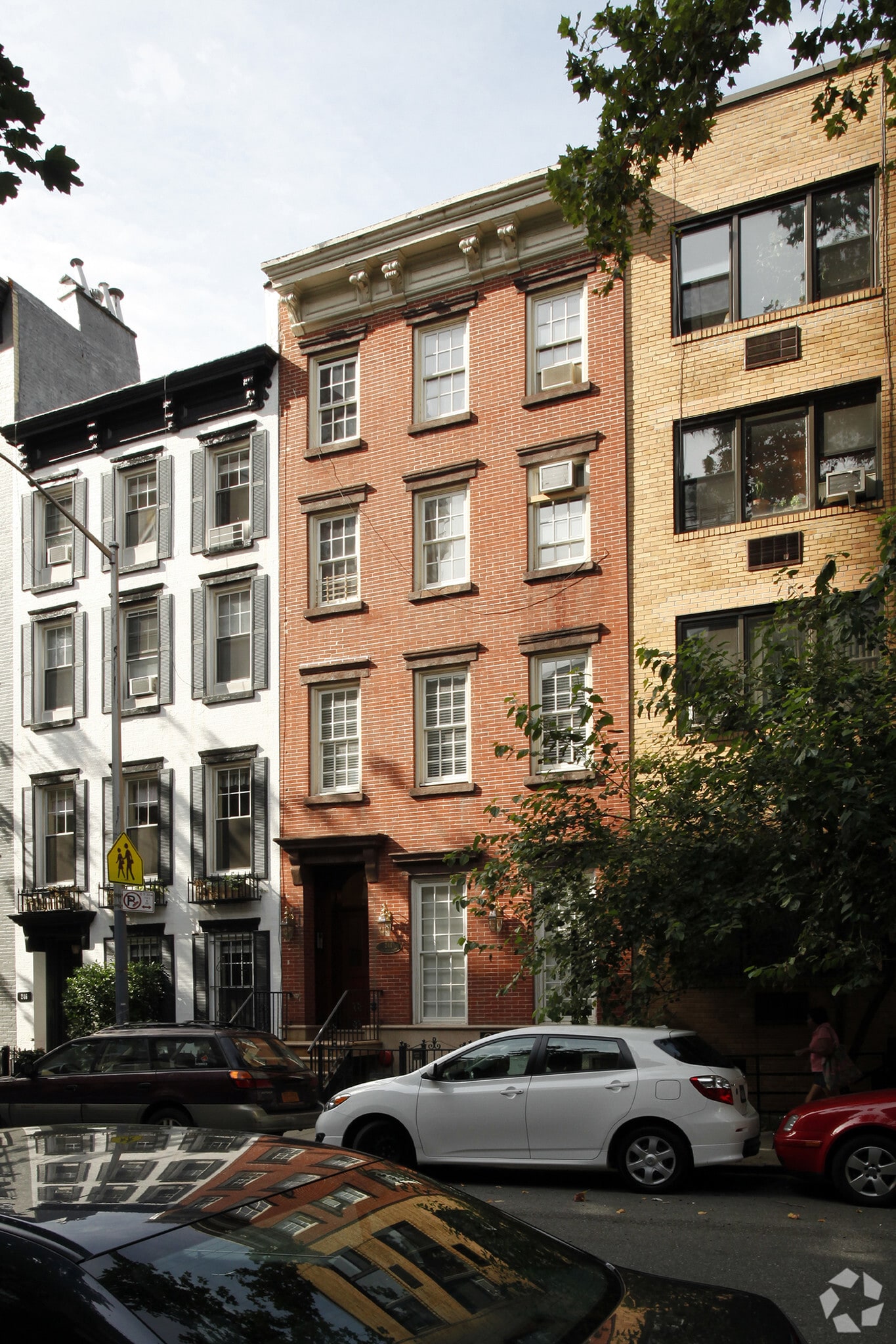 244 E 32nd St, New York, NY for Rent