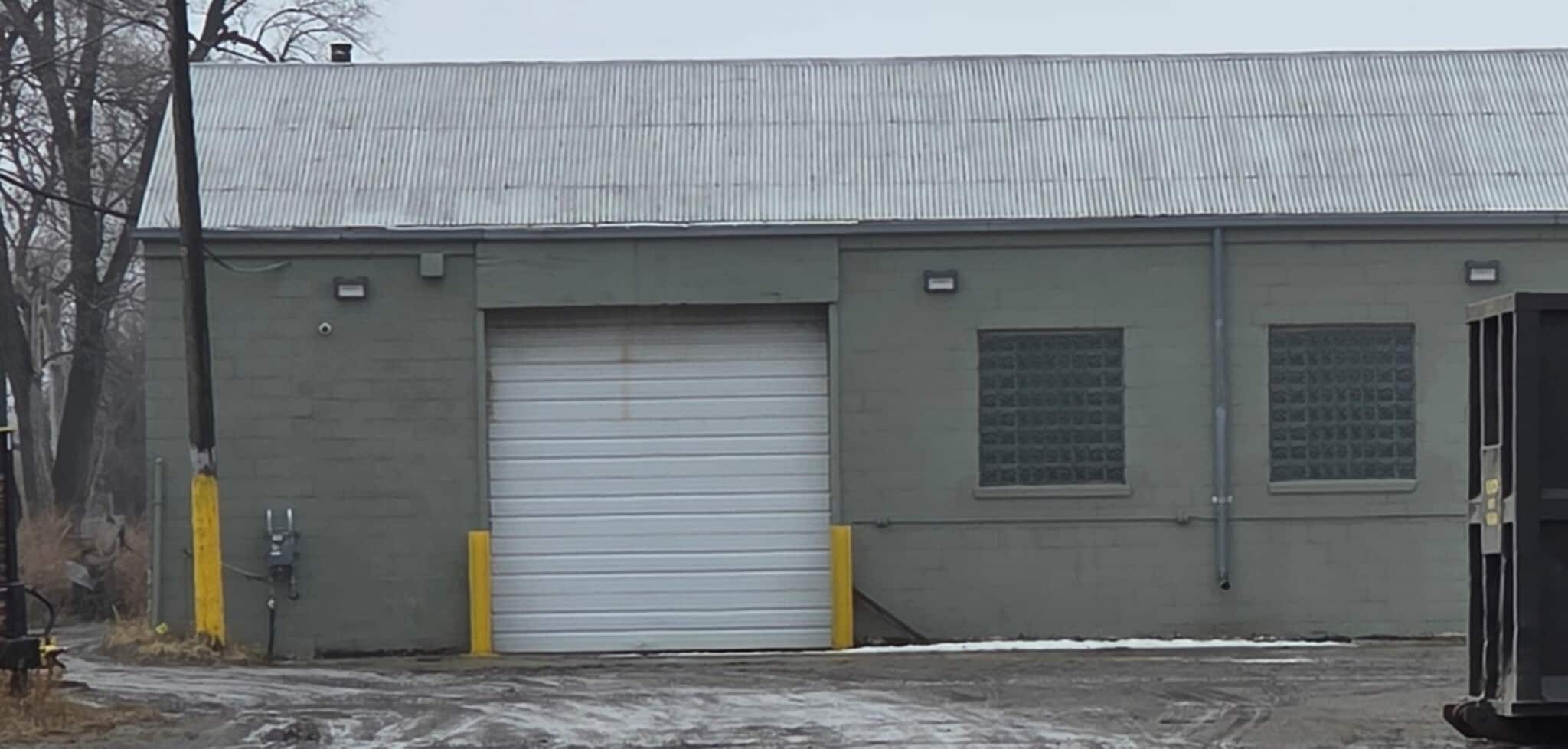 21301 Meyers Rd, Oak Park, MI for Rent