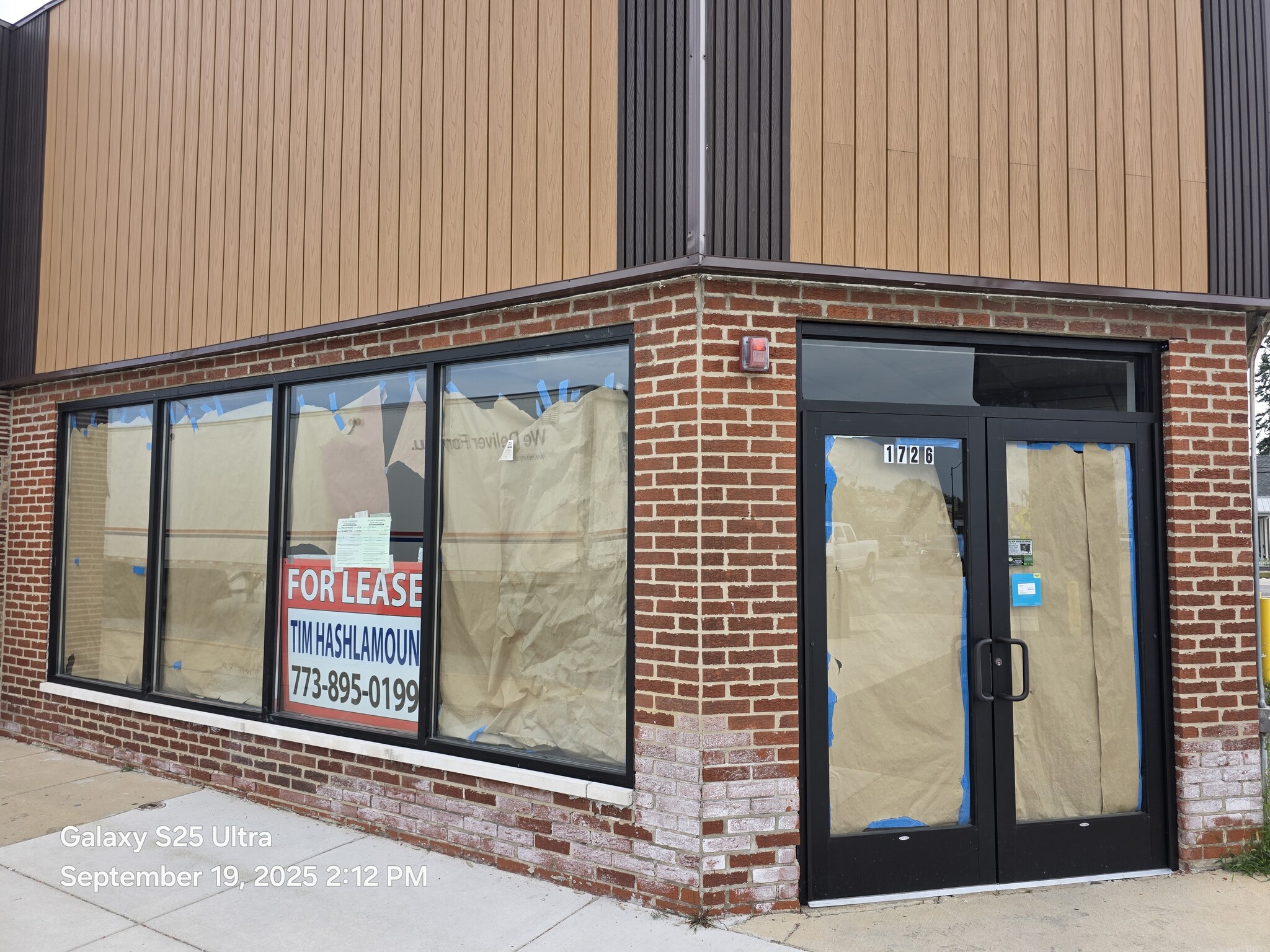 1718-1726 W Roosevelt Rd, Broadview, IL for Sale