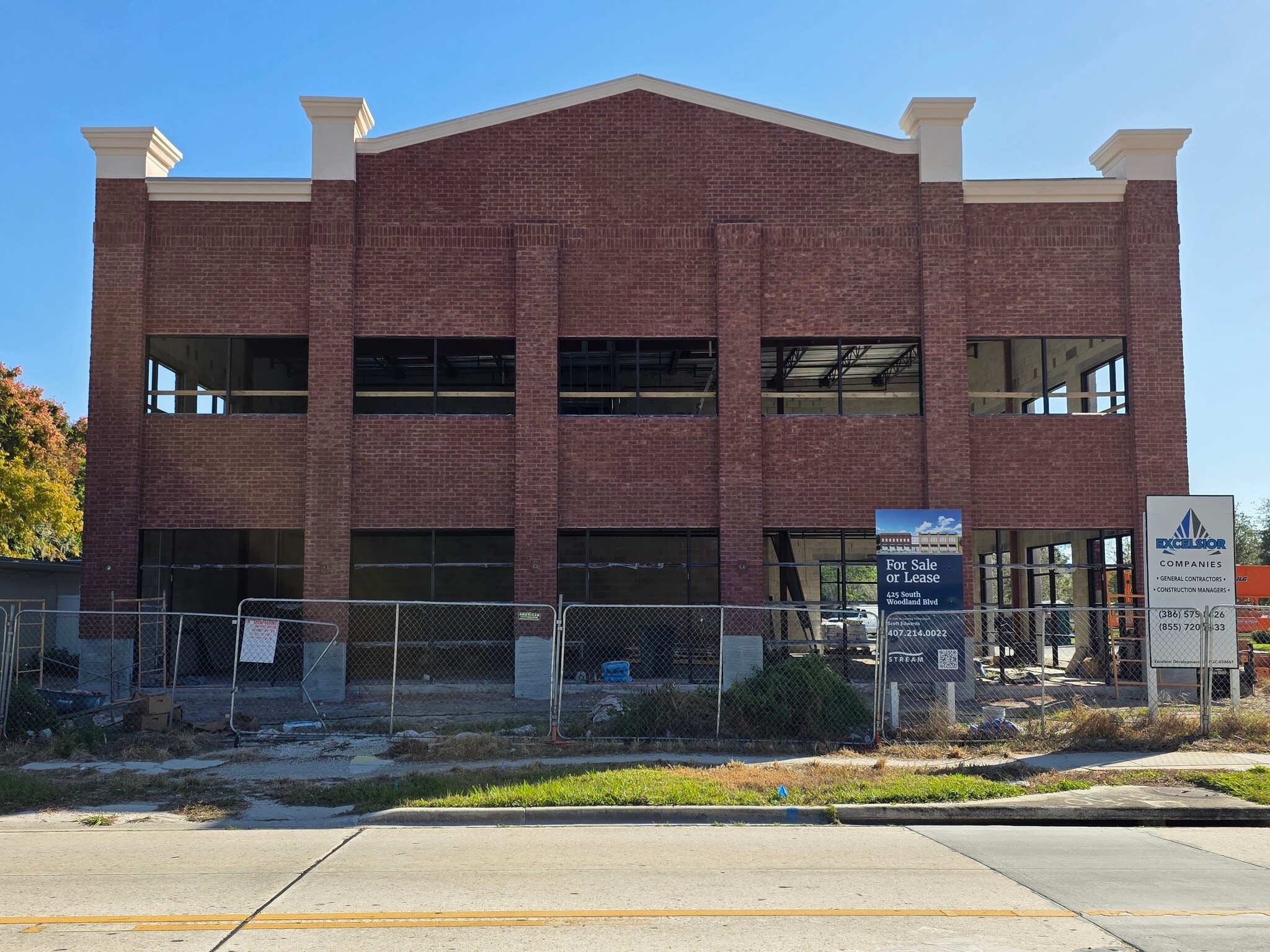 425 S Woodland Blvd, Deland, FL for Rent