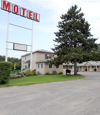 Sainte-eulalie, QC Hospitality - 311 Rue Des Bouleaux