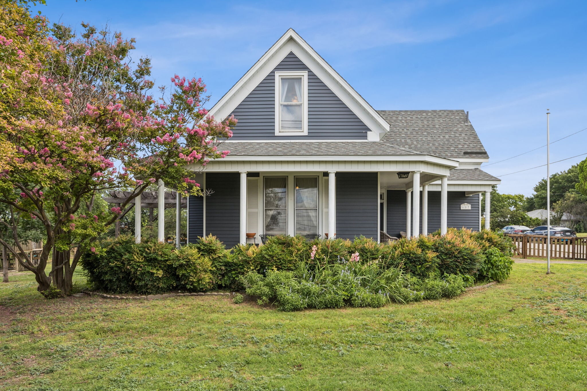 607 E 1st St, Prosper, TX for Sale