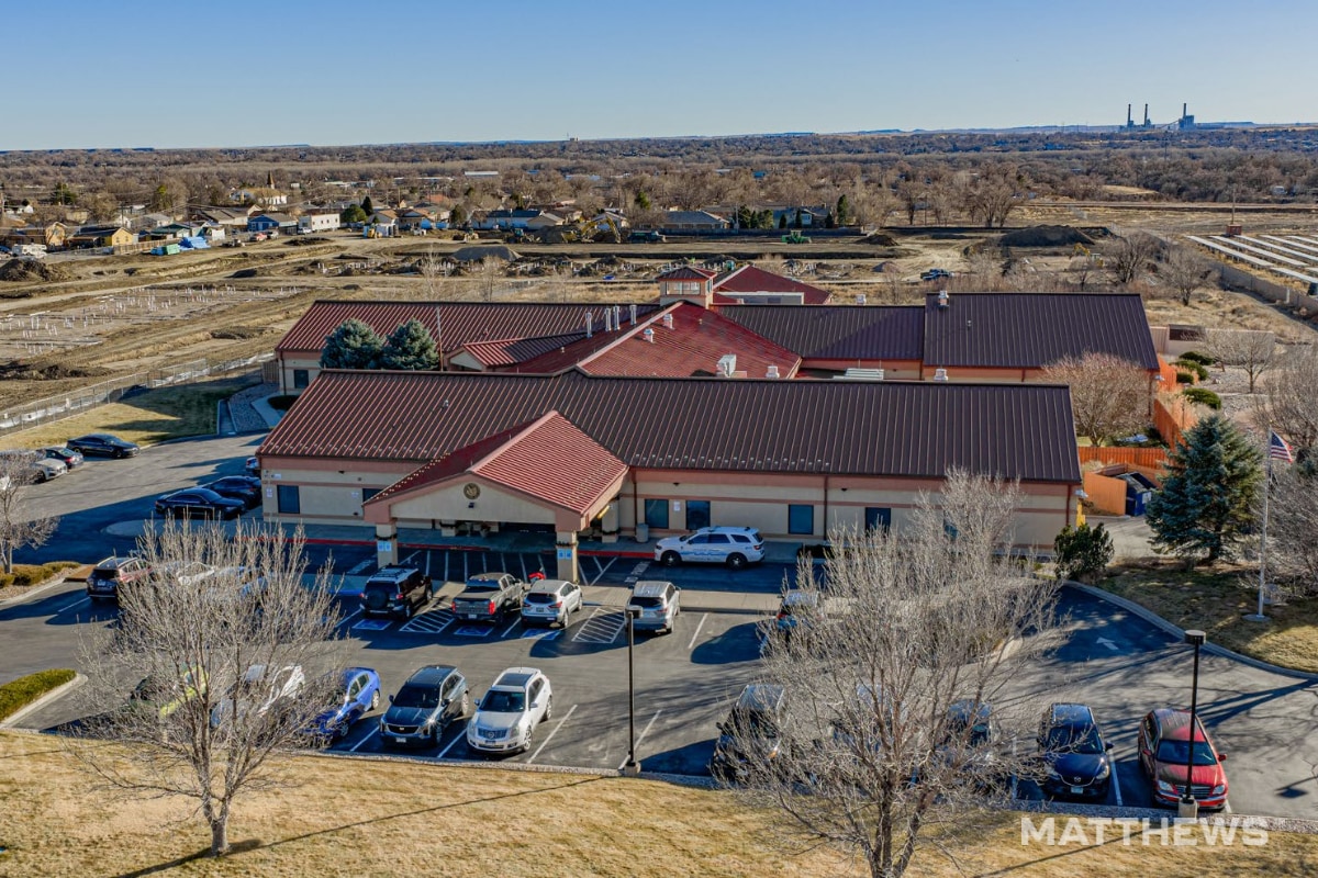 2600 Oakshire Ln, Pueblo, CO for Sale