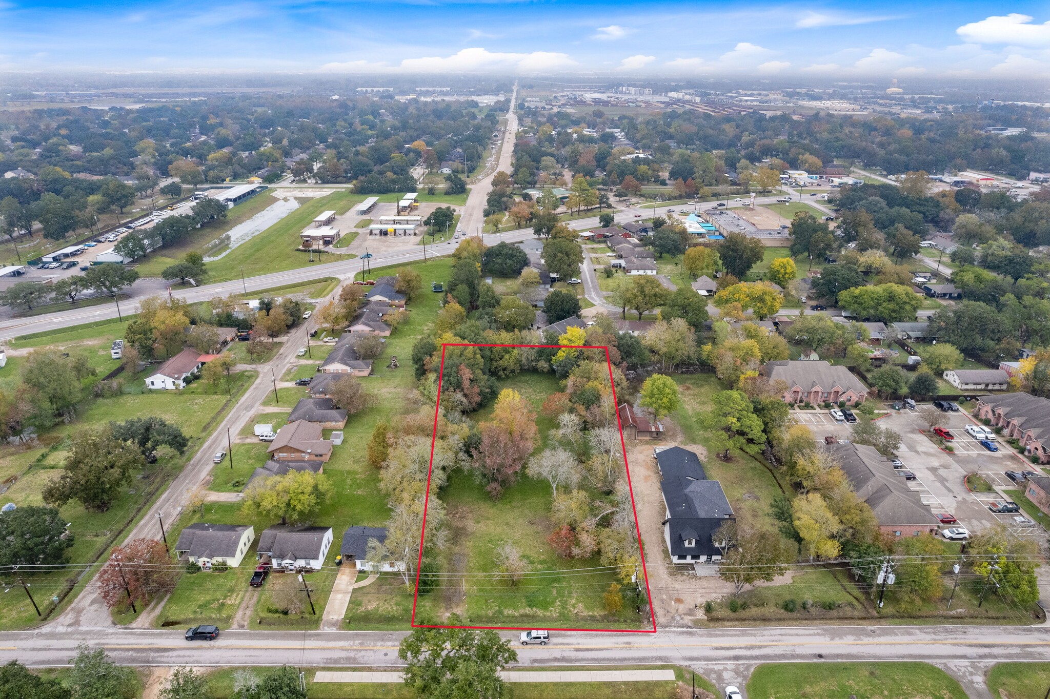 4619 W Walnut St, Pearland, TX for Sale