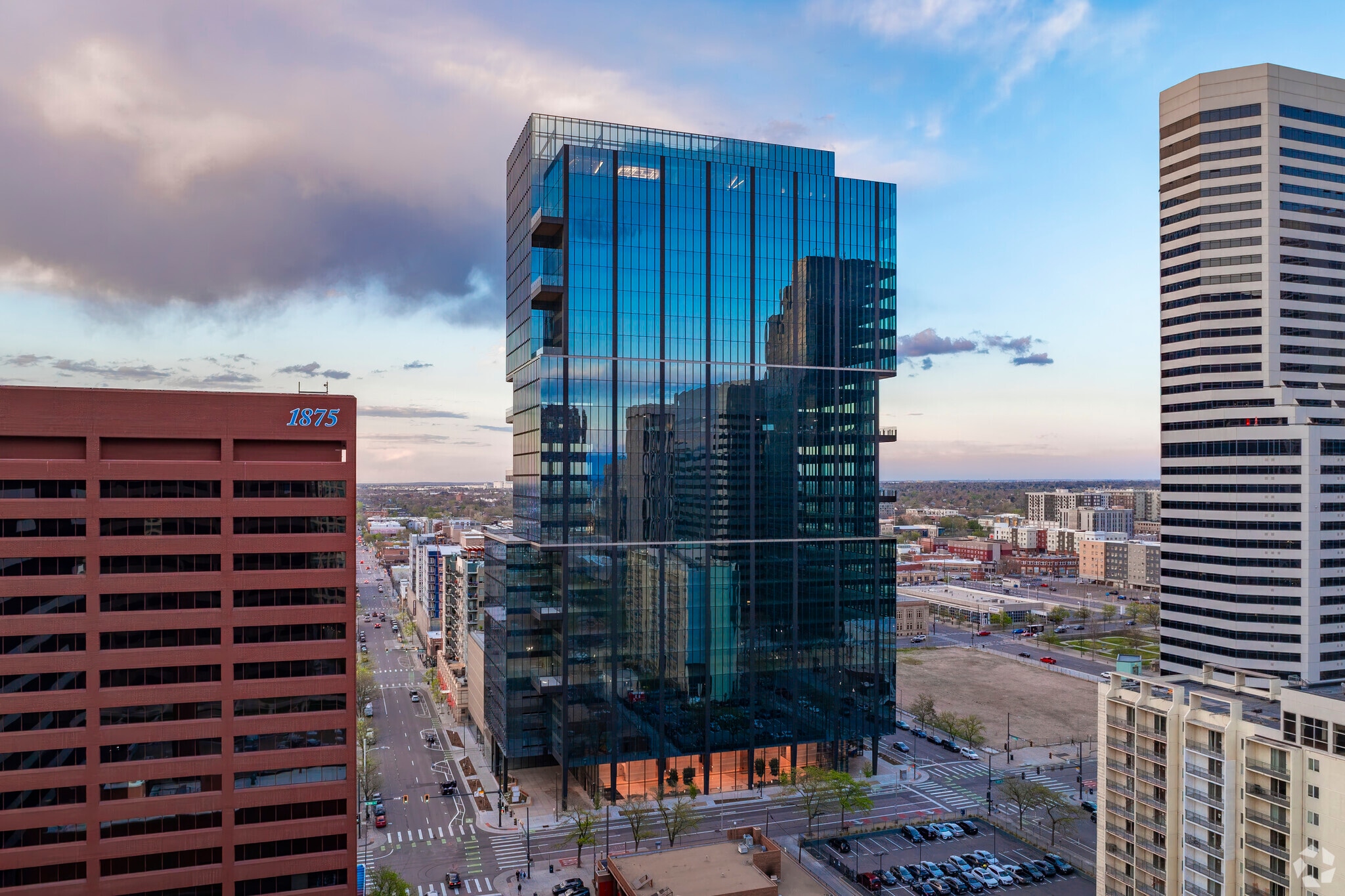 1900 Lawrence, Denver, CO for Rent