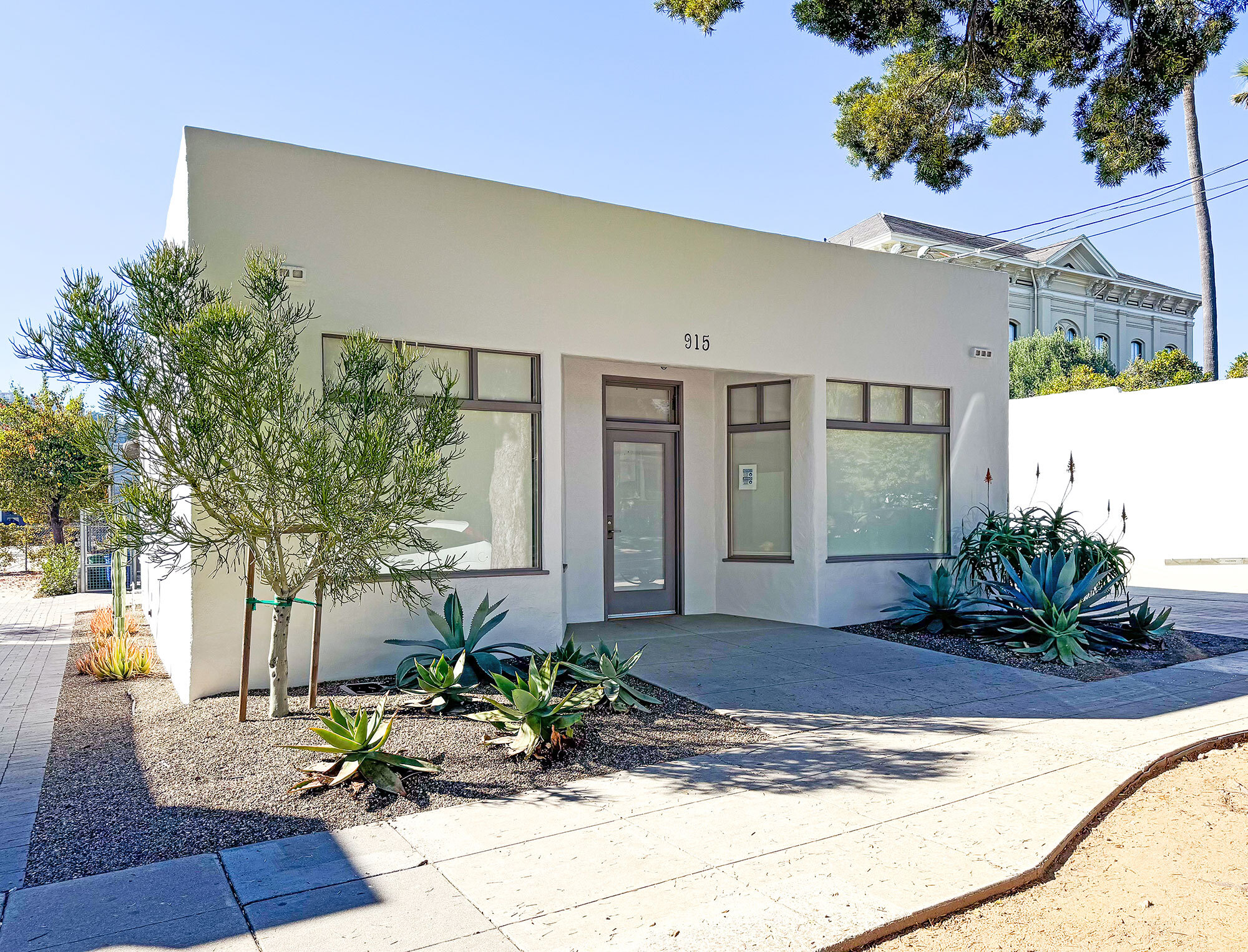 915 De La Vina St, Santa Barbara, CA for Rent