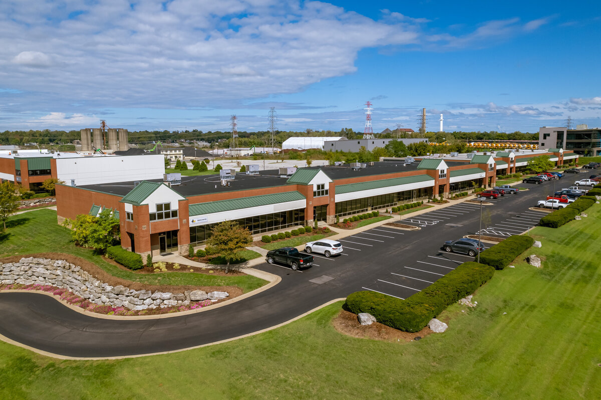 2700-2718 River Green Cir, Louisville, KY for Rent