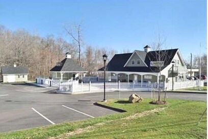 1384 Main St, Coventry, CT for Sale