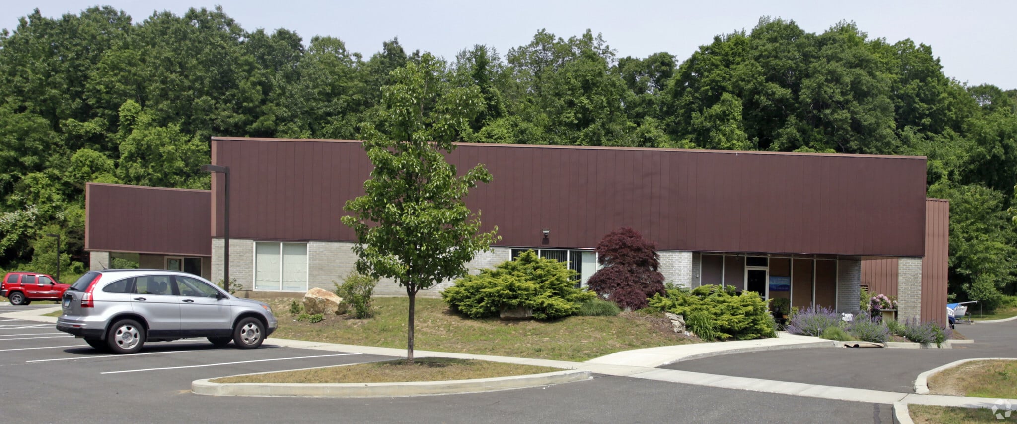 14 Francis J. Clarke Cir, Bethel, CT for Rent