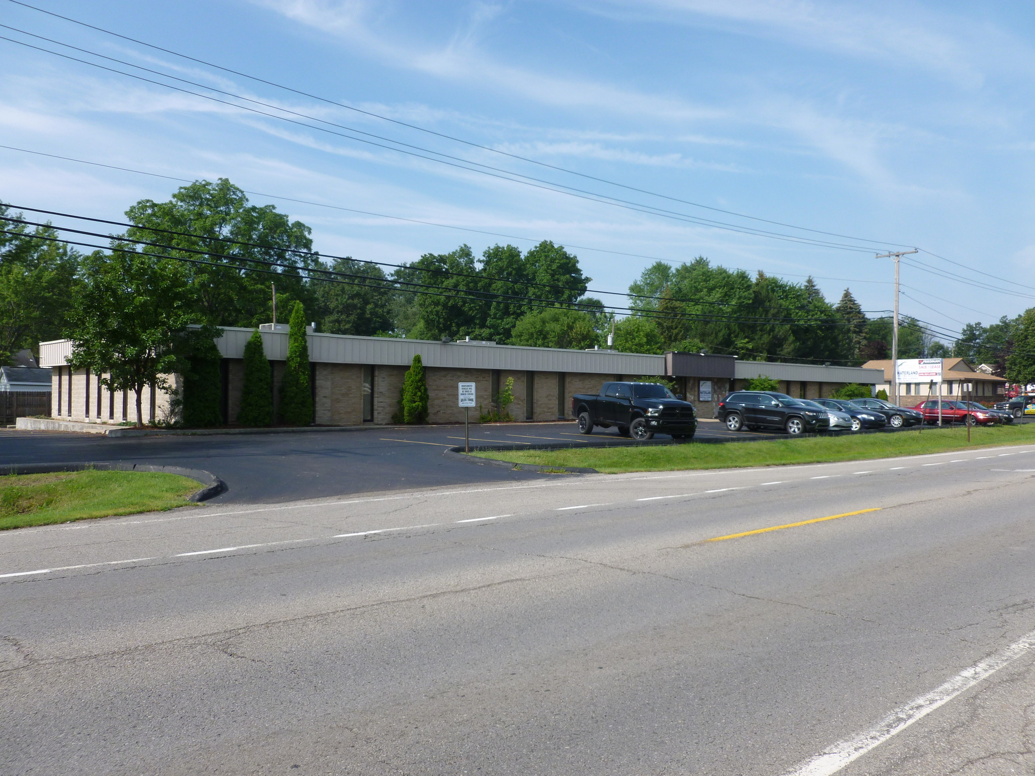 2709-2715 Pontiac Lake Rd, Waterford, MI for Rent