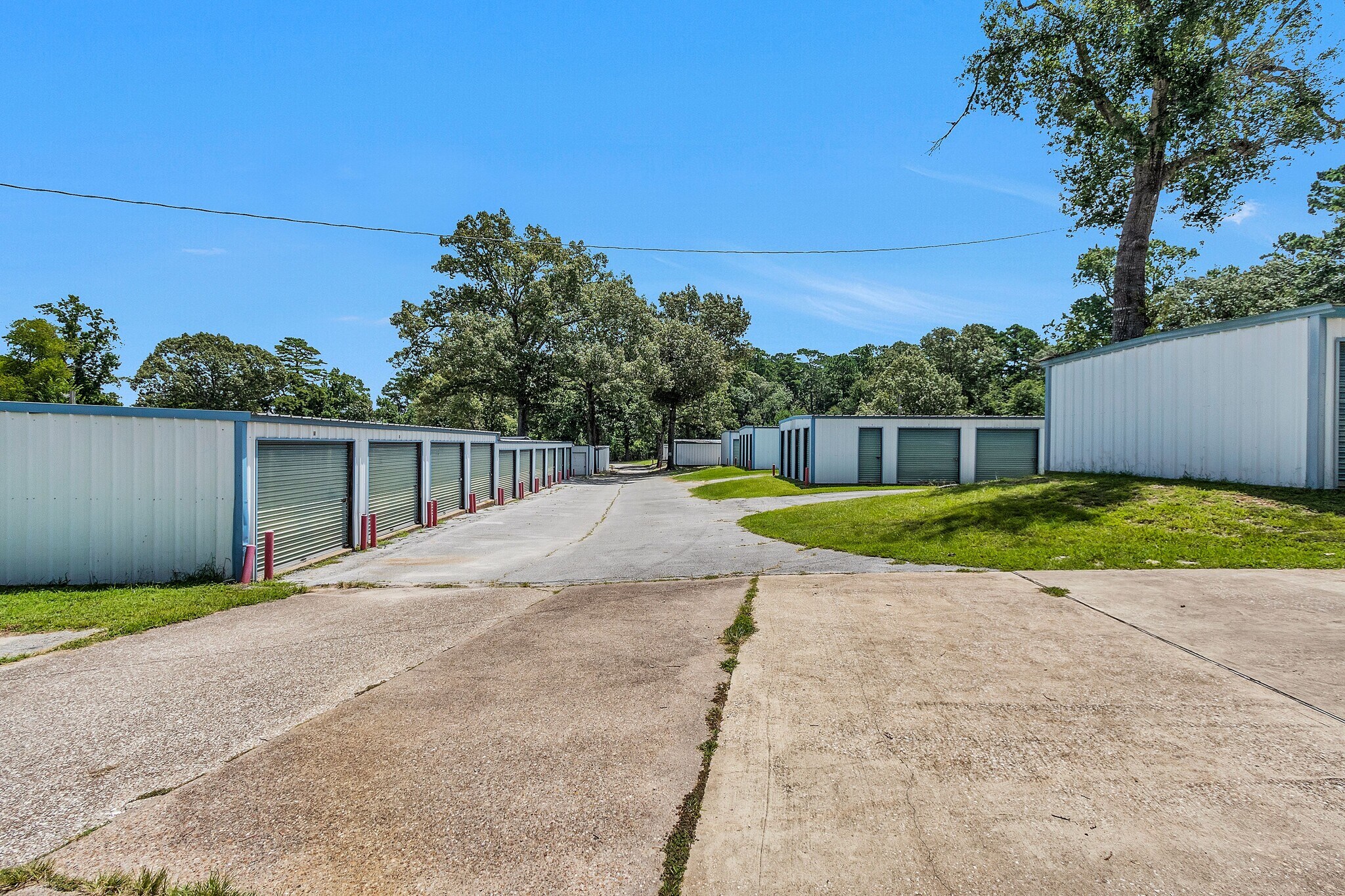 2040 Highway 30 E, Huntsville, TX for Sale