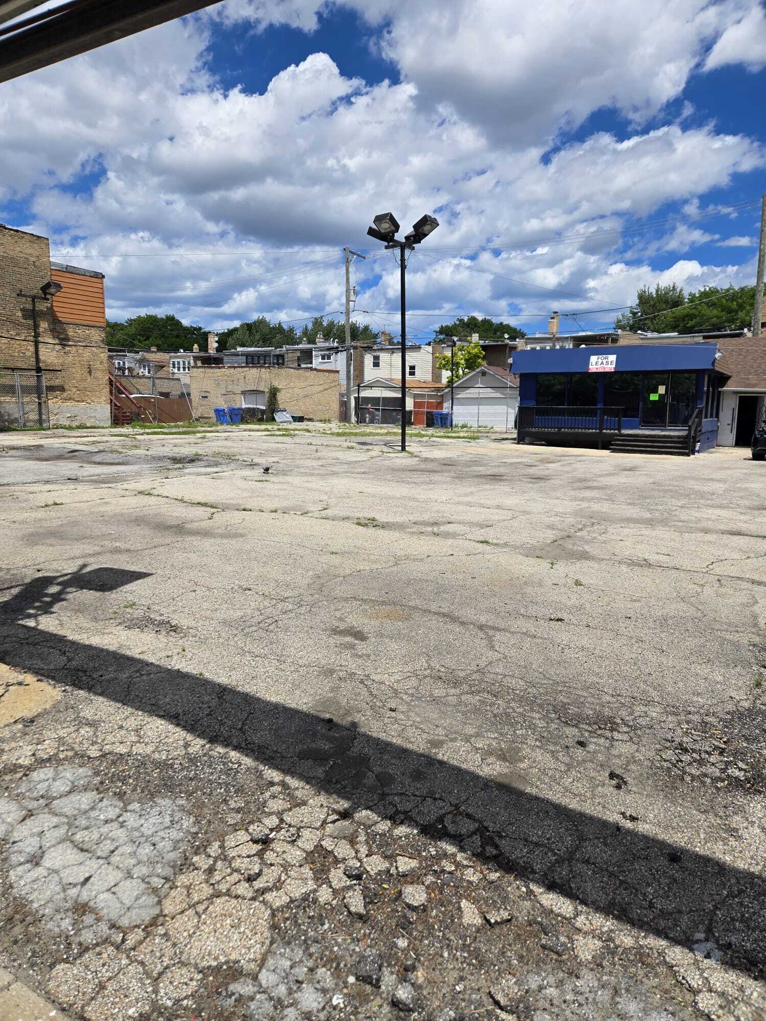 2901 N Cicero Ave, Chicago, IL for Rent