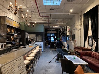 New York, NY Retail - 49 Monroe St