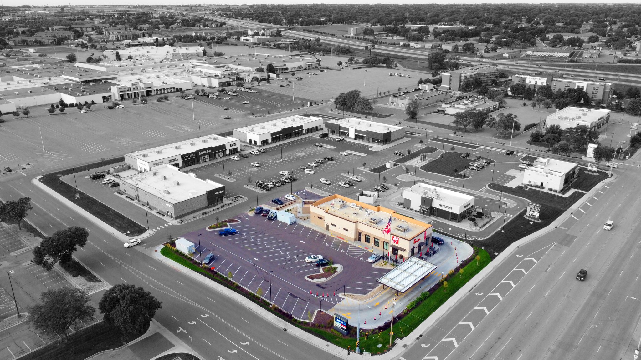 4005 W 41st St, Sioux Falls, SD for Sale