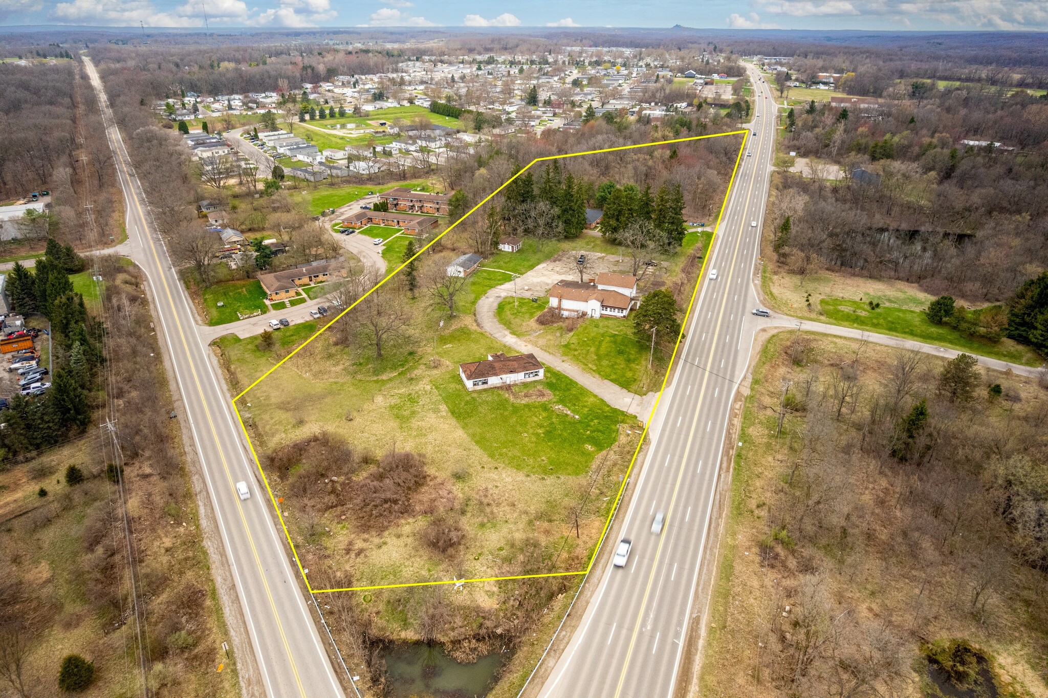 10685 Dixie Hwy, Springfield Township, MI for Sale