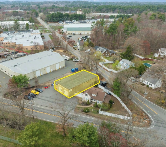 779 Woburn St, Wilmington, MA for Rent