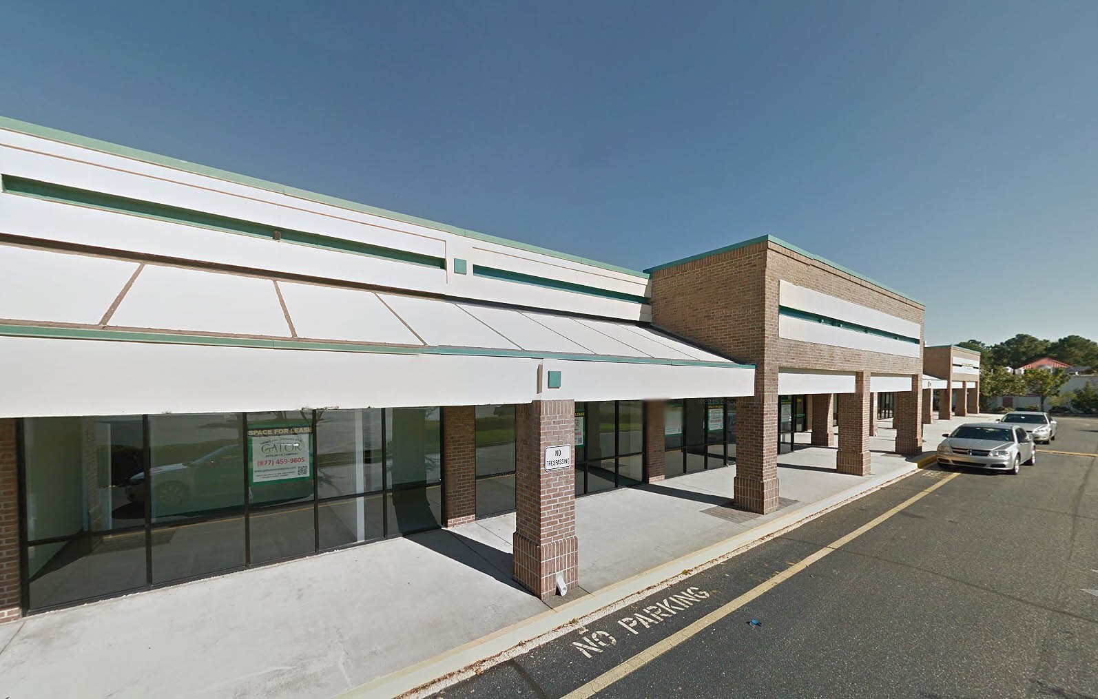 1403 N Kings Hwy Myrtle Beach, SC 29577 Shopping Center Property for