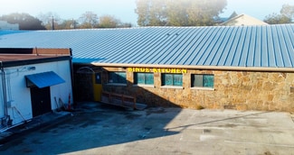 San Marcos, TX Retail - 208-212 W San Antonio St