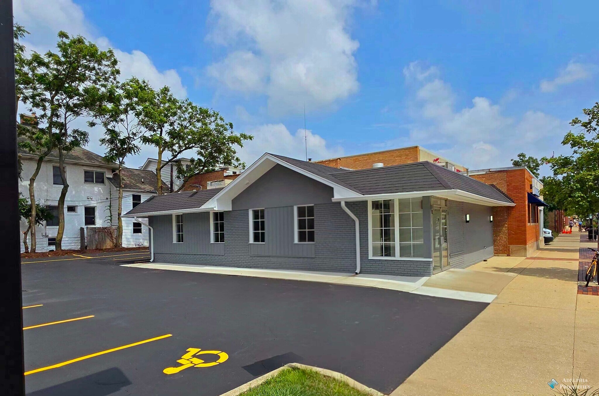 325 W Front St, Wheaton, IL for Rent