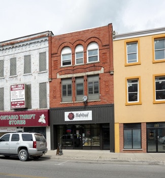 Woodstock, ON Storefront Retail/Residential - 389 Dundas St