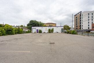 Hamilton, ON Retail - 816 King St W