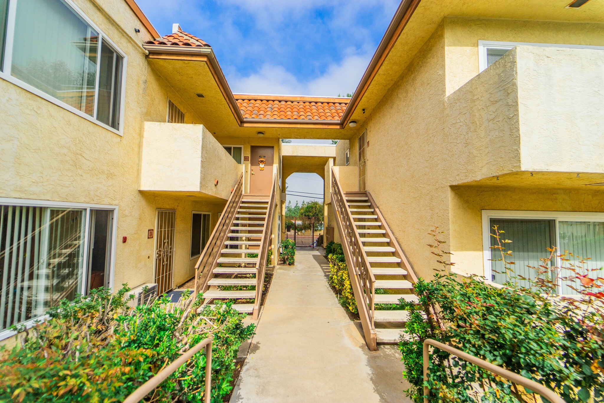 8755 Mesa Rd, Santee, CA for Sale