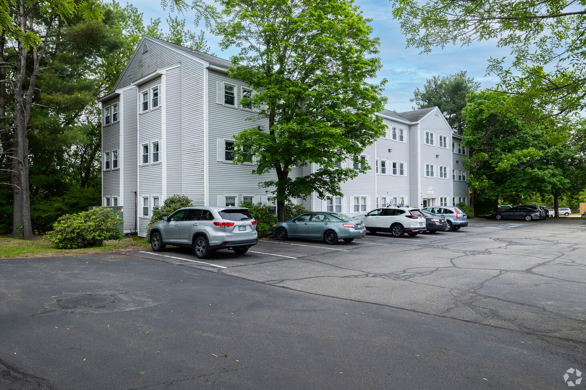 154 Broad St, Nashua, NH for Rent