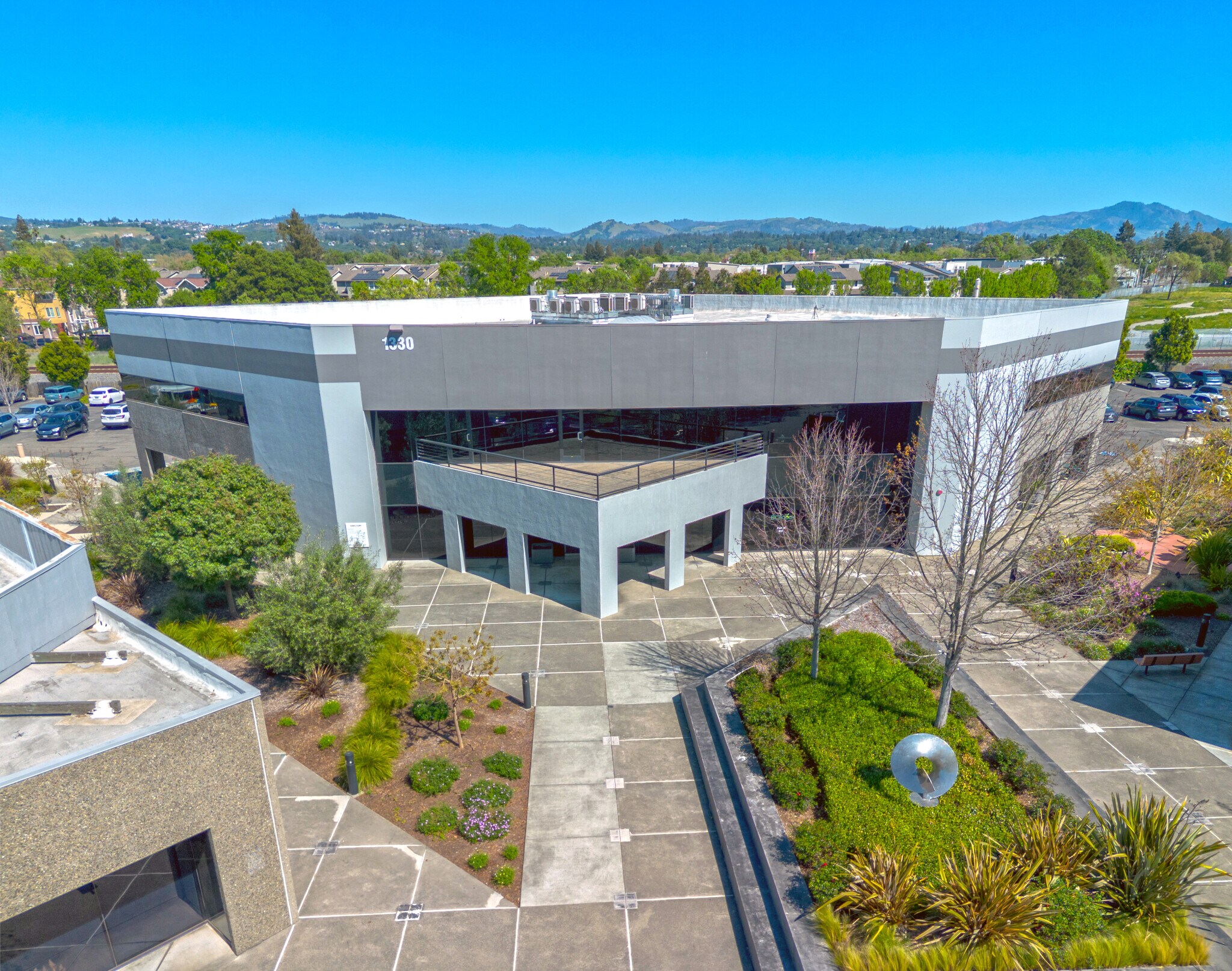 1330 N Dutton Ave, Santa Rosa, CA for Sale