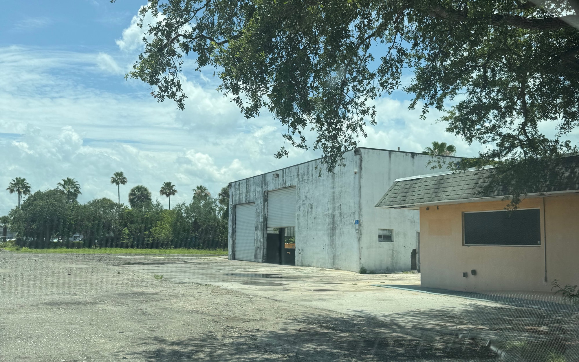 825 8th St, Vero Beach, FL for Sale