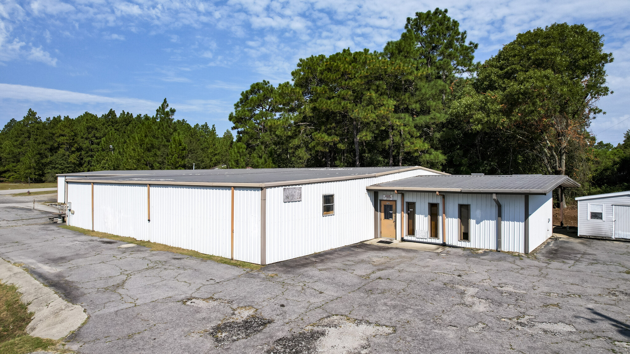 236 Standard Warehouse Rd, Lugoff, SC for Sale