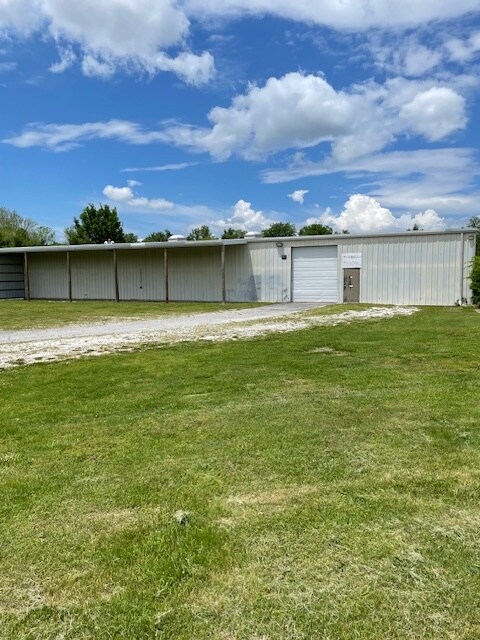 1630 N Eldon Ave, Springfield, MO for Rent