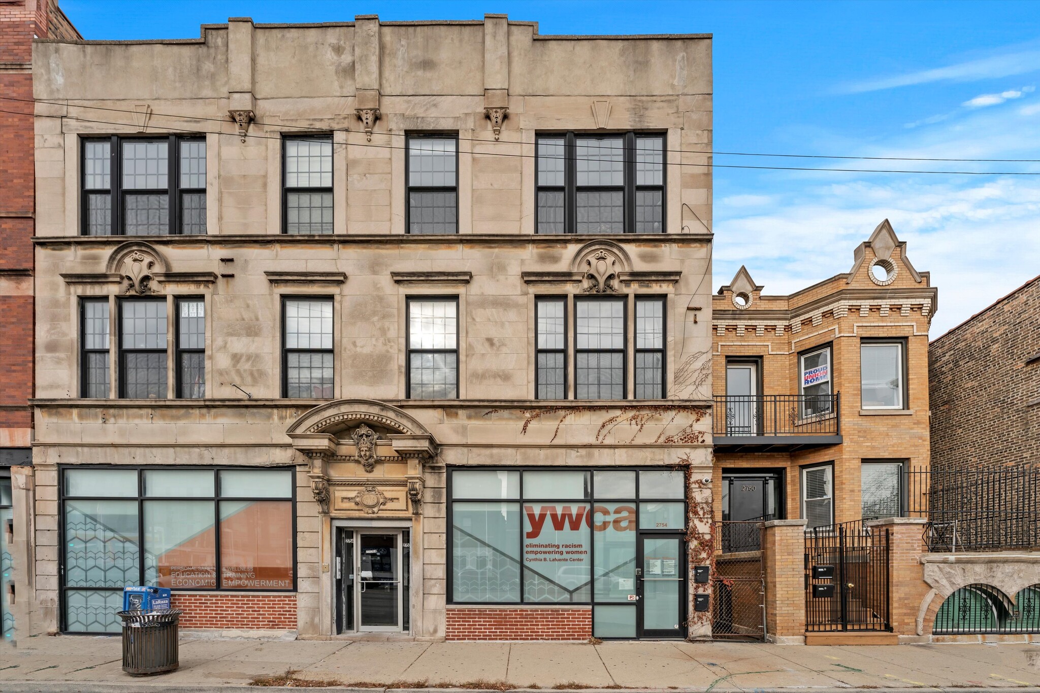 2754 W Fullerton Ave, Chicago, IL for Rent