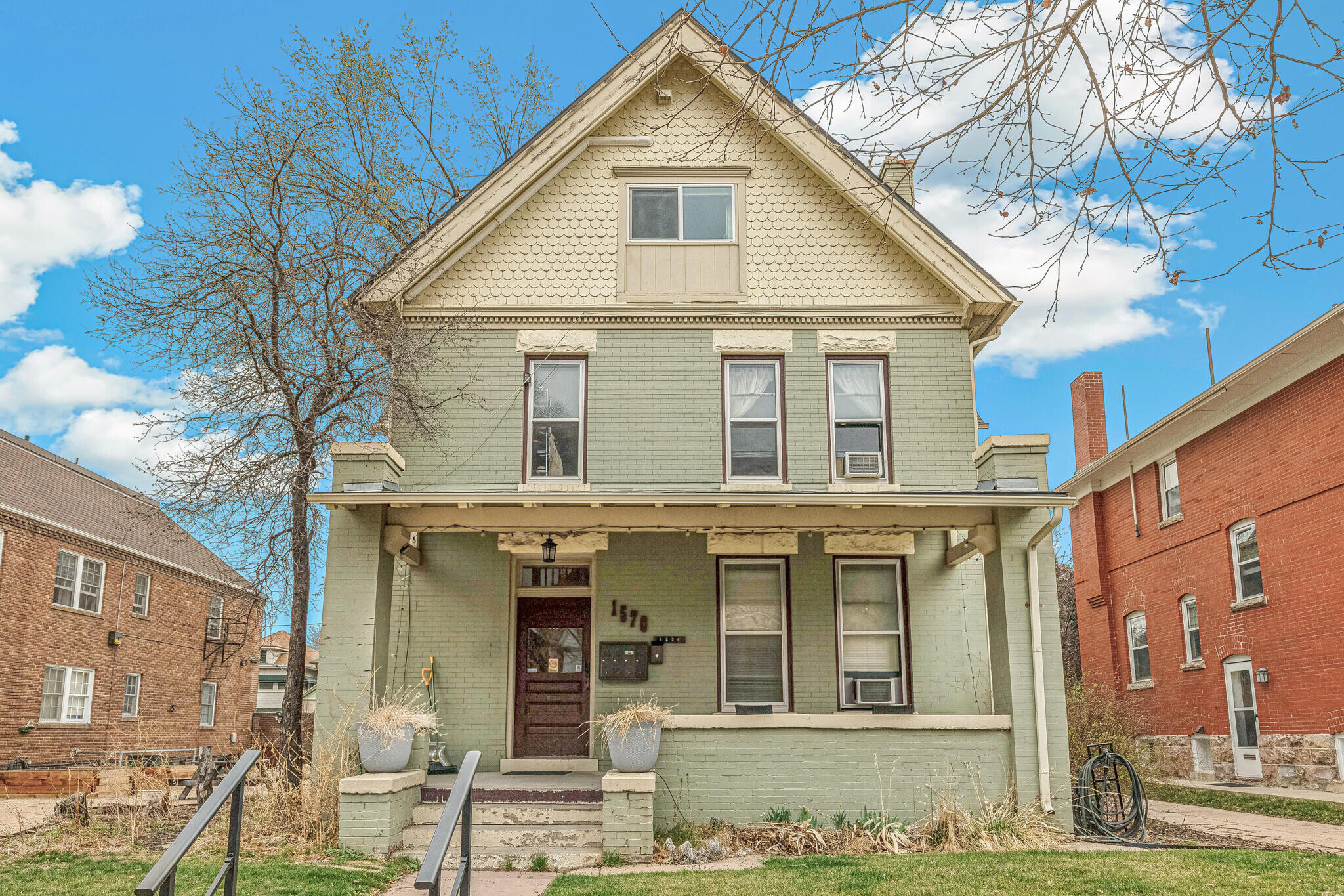 1570 Saint Paul St, Denver, CO for Sale