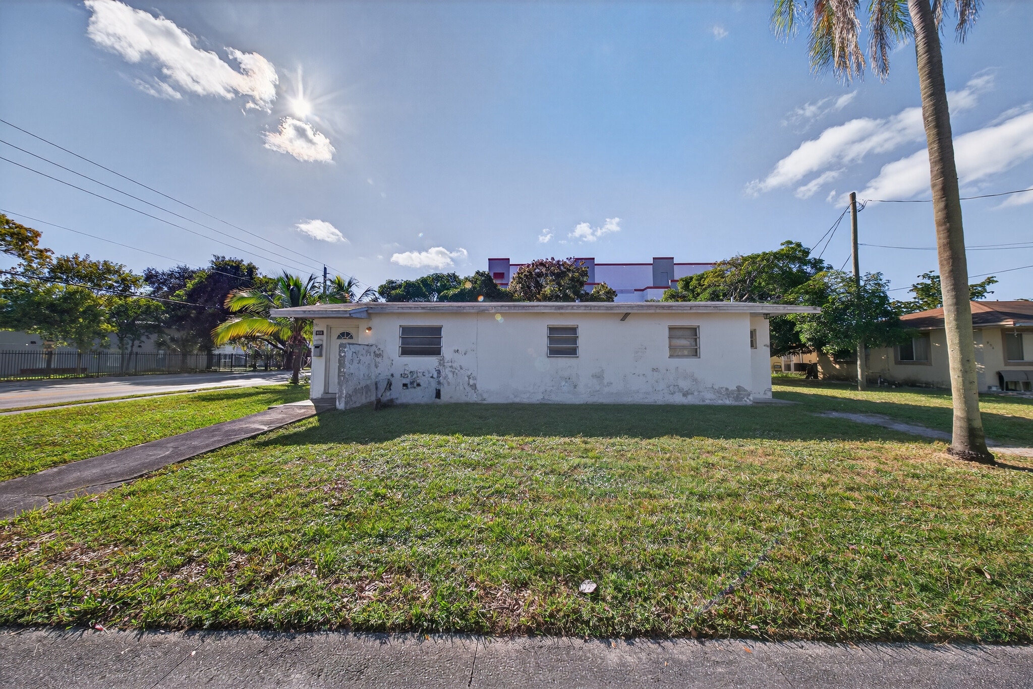 900 NW 2nd St, Fort Lauderdale, FL for Sale