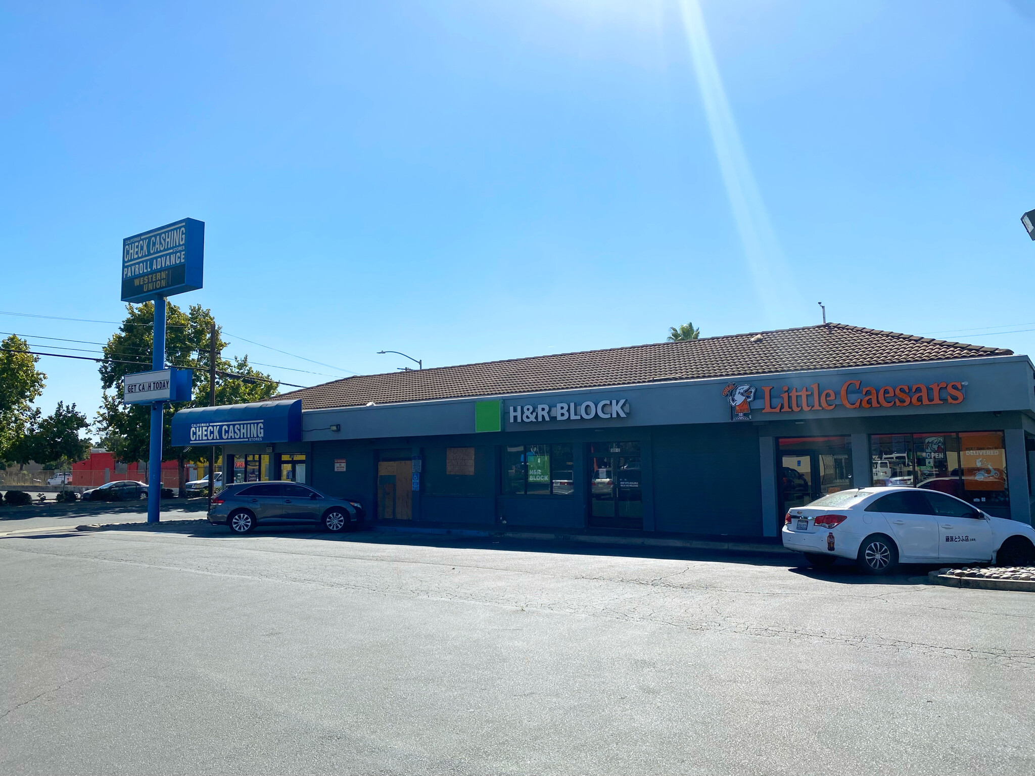 353 W Charter Way, Stockton, CA for Sale