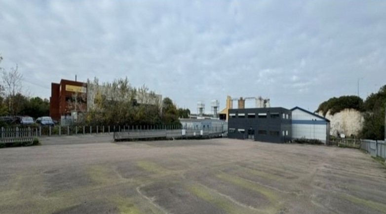 730 B London Rd, Grays, ESS for Rent