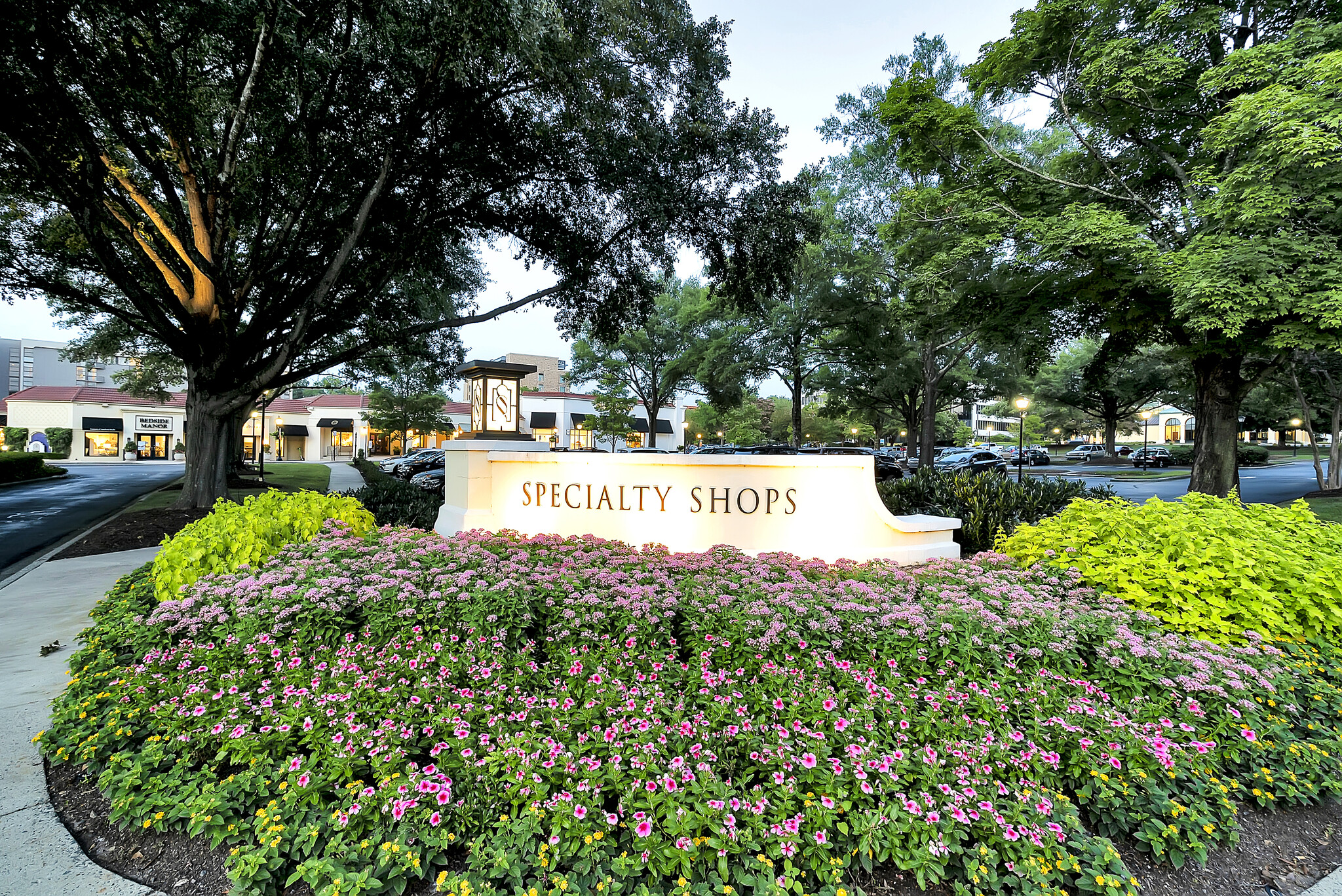 6401 Carnegie Blvd, Charlotte, NC for Rent