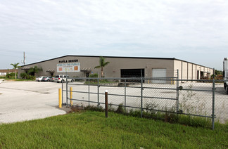 Orlando, FL Warehouse - 701 W Landstreet Rd