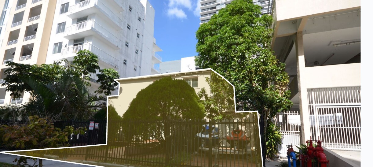 437 NE 30th St, Miami, FL for Sale