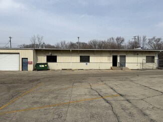 Rockford, IL Retail - 1921 Broadway