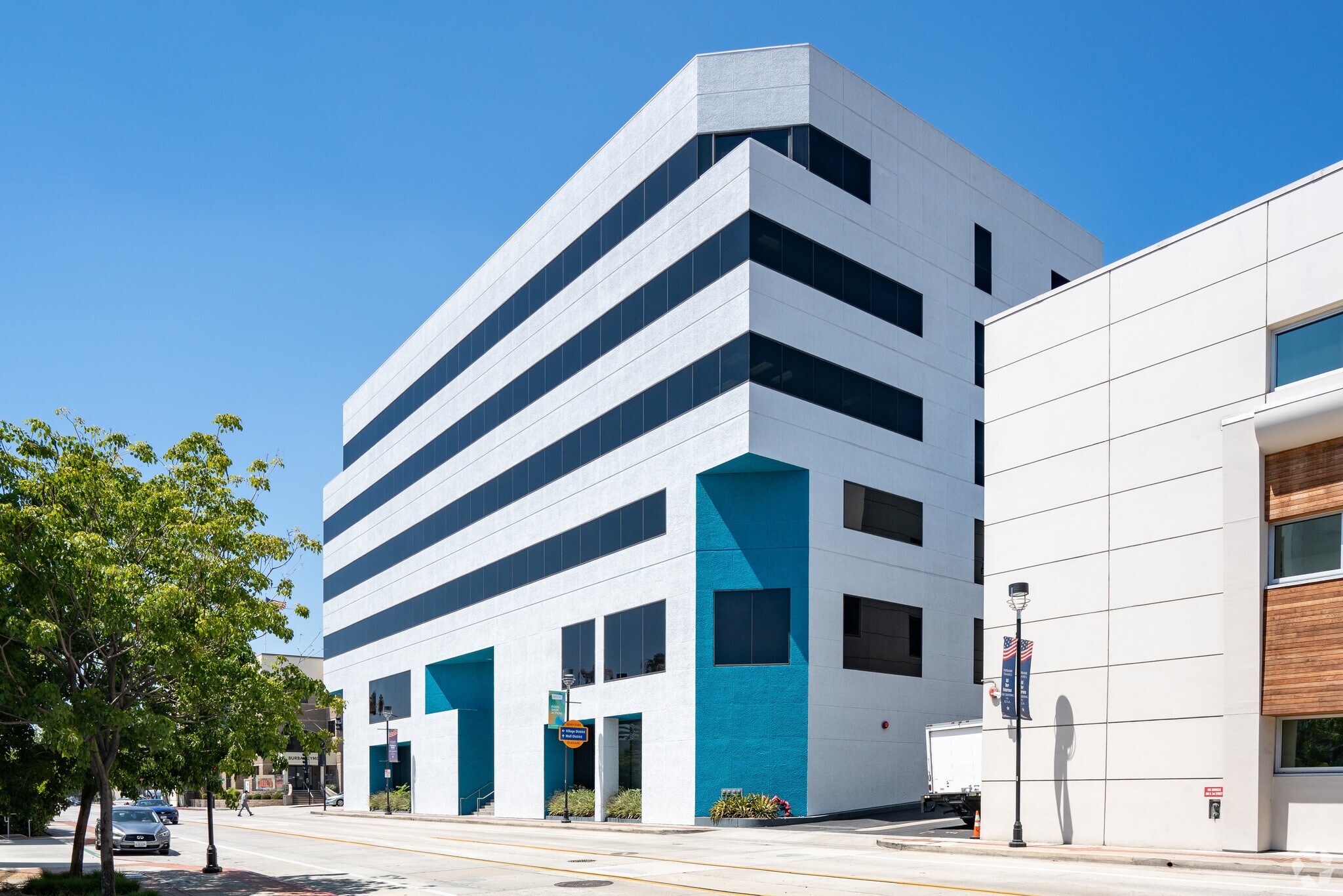 300 E Magnolia Blvd Burbank, CA 91502 Office Property for Lease on