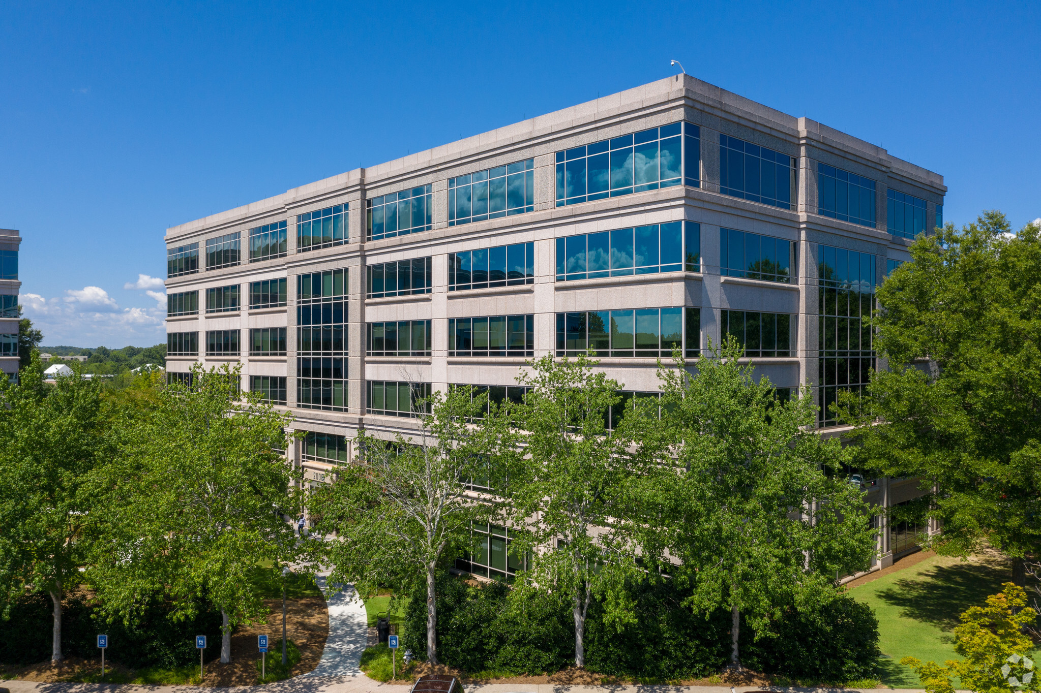 200 North Point Ctr E, Alpharetta, GA for Rent