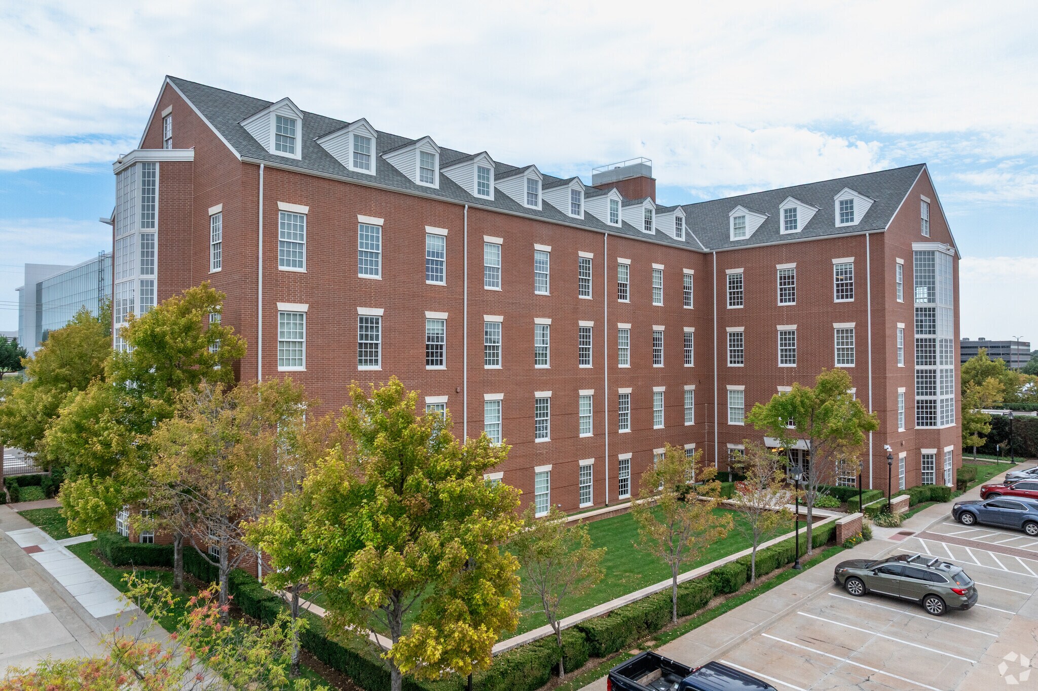 6001 N Classen Blvd, Oklahoma City, OK for Rent